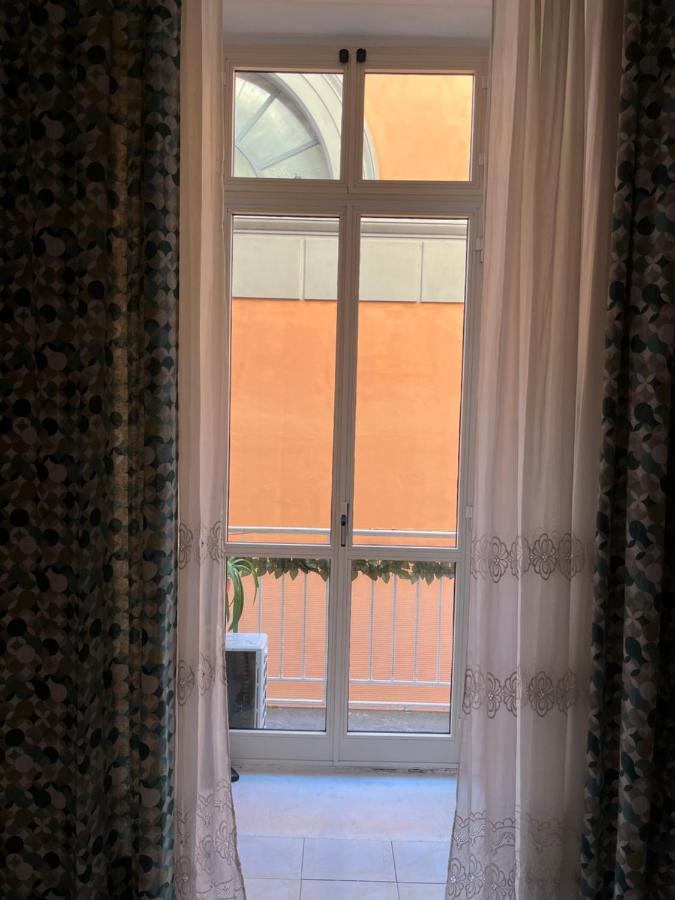 Dory'S Room Camera Nel Cuore Di Napoli Exterior photo
